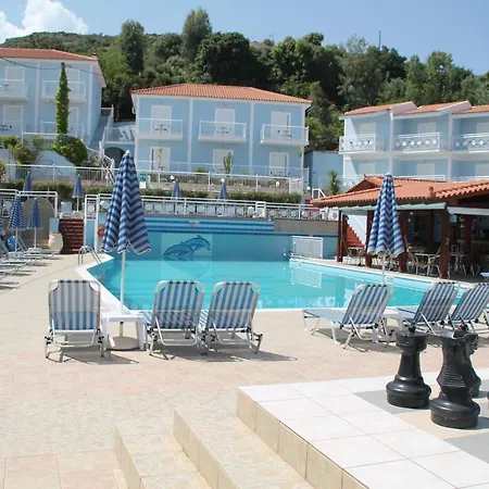 Pelagos Bay Hotel מלון 3*
