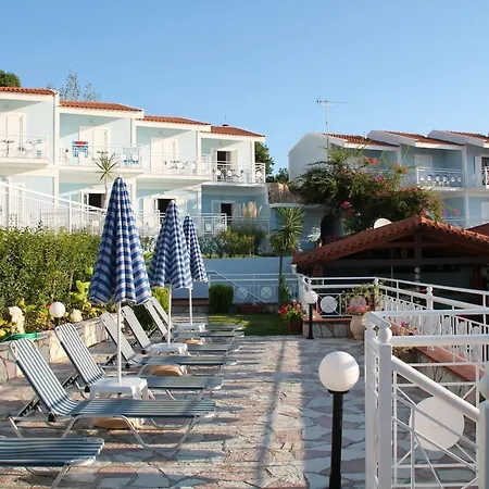 Pelagos Bay Hotel 凯法利尼亚