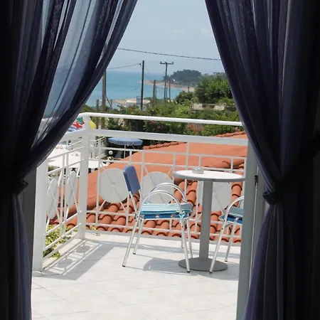 Pelagos Bay Hotel 3* 凯法利尼亚