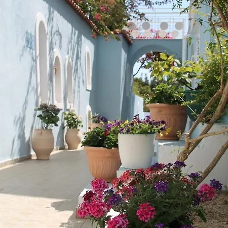 Pelagos Bay Hotel Hotell